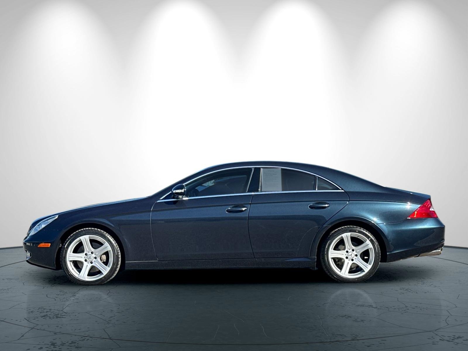 Used 2006 Mercedes-Benz CLS 500 image 7