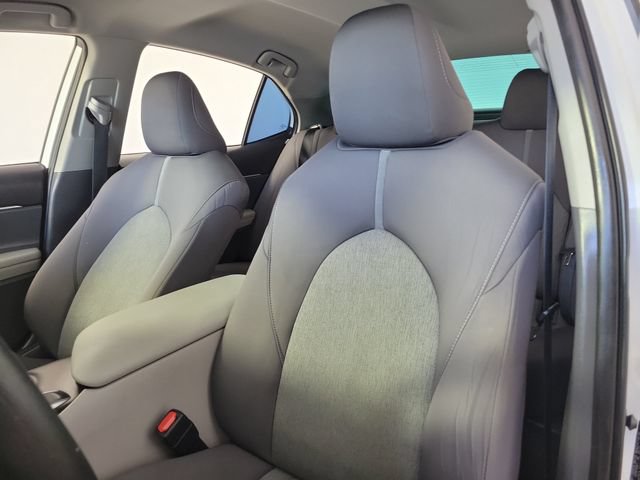 Used 2022 Toyota Camry LE FWD image 20