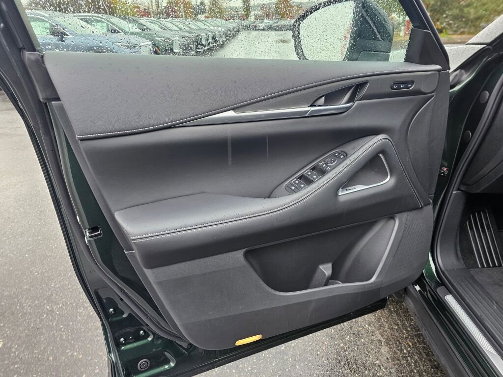 New 2026 INFINITI QX60 Luxe image 24