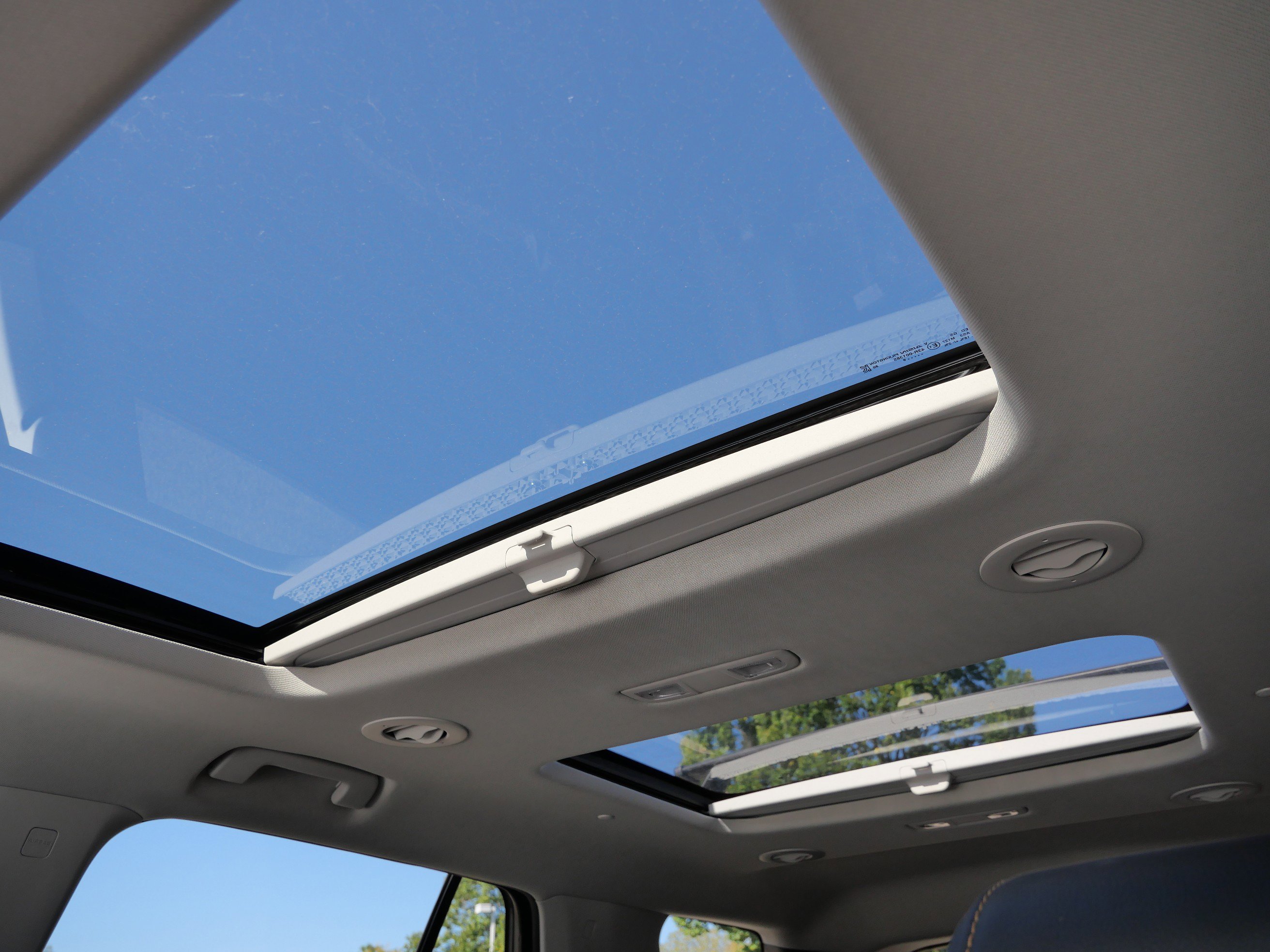 Used 2019 Chevrolet Traverse Premier w/ Redline Edition image 29