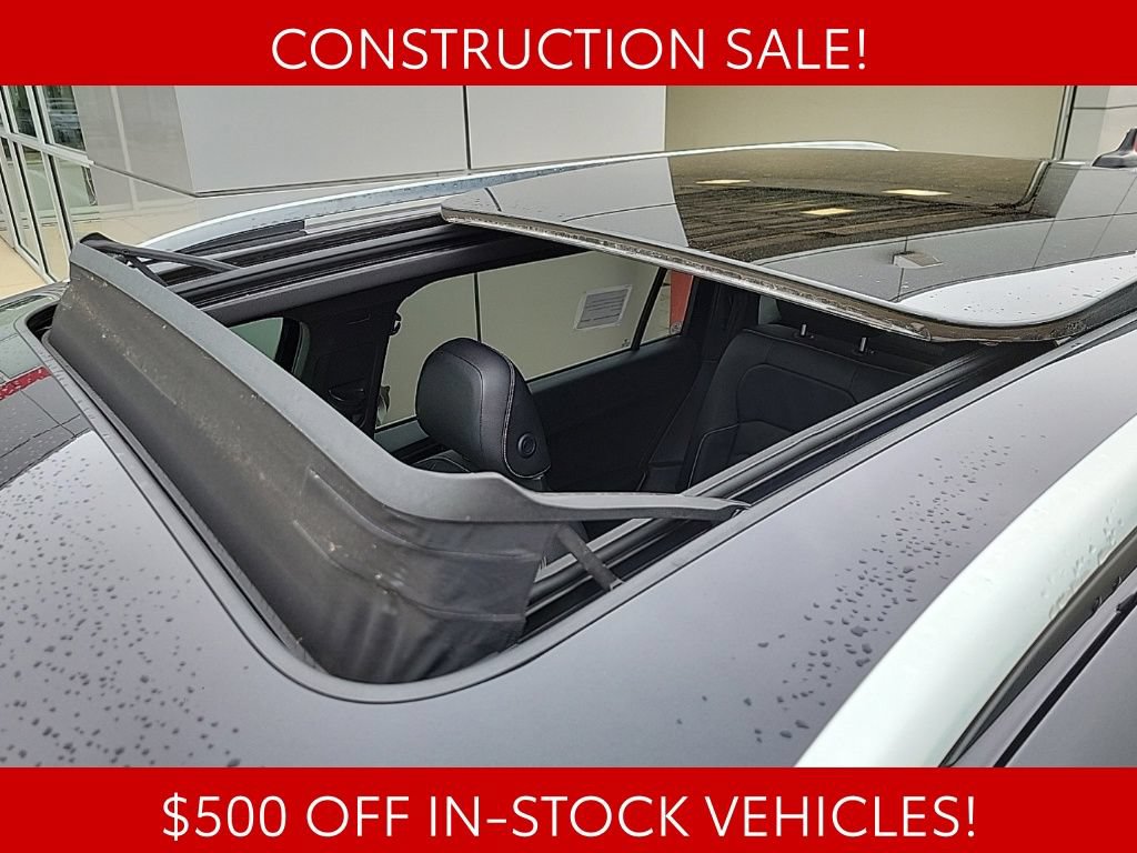 Used 2021 Volkswagen Tiguan SEL Premium R-Line AWD/4WD image 3