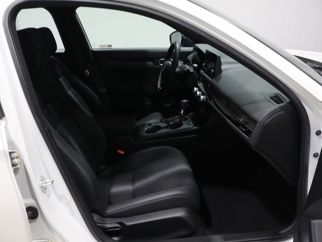 Used 2023 Honda Civic Sport image 22