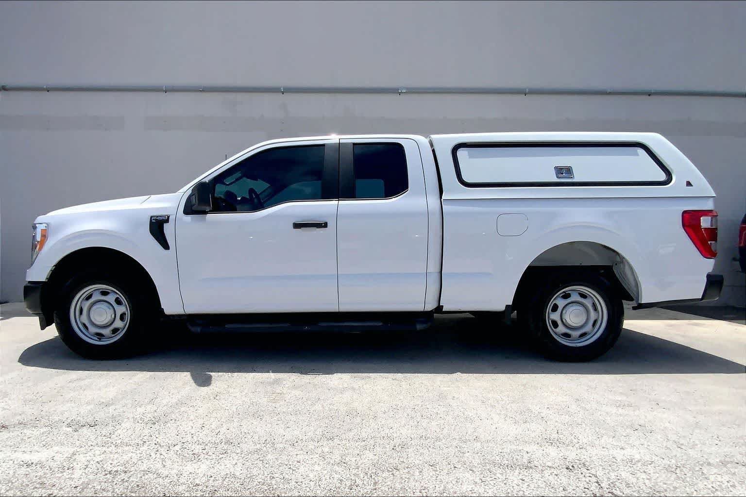 Used 2022 Ford F150 XL w/ Equipment Group 101A High RWD image 3