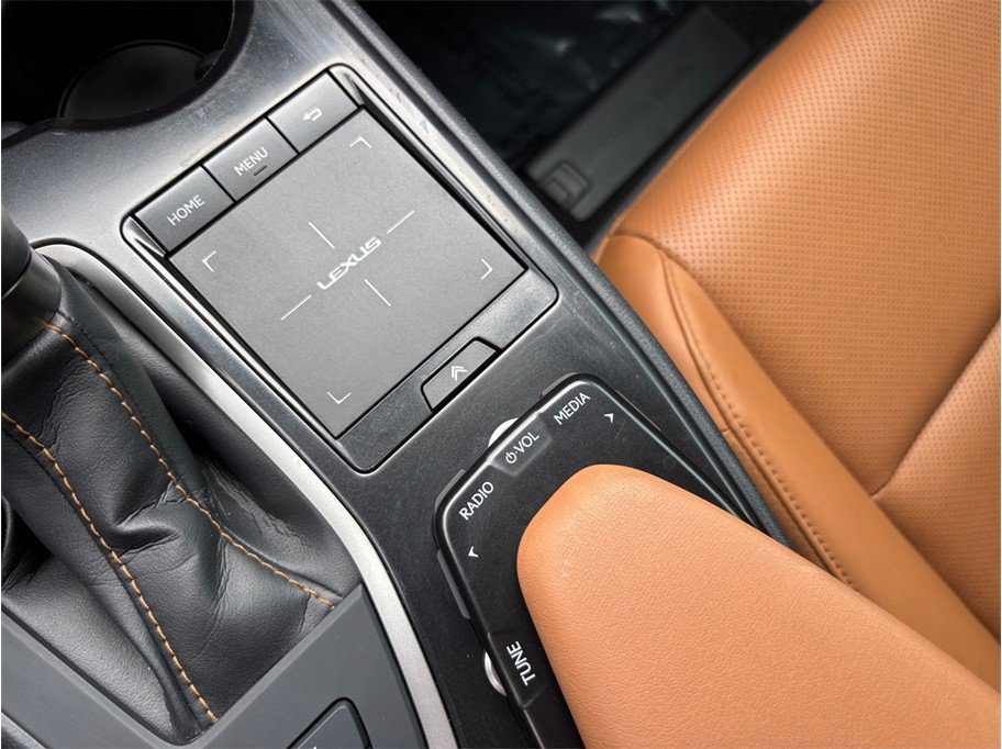 Used 2021 Lexus UX 250h w/ Premium Package image 33