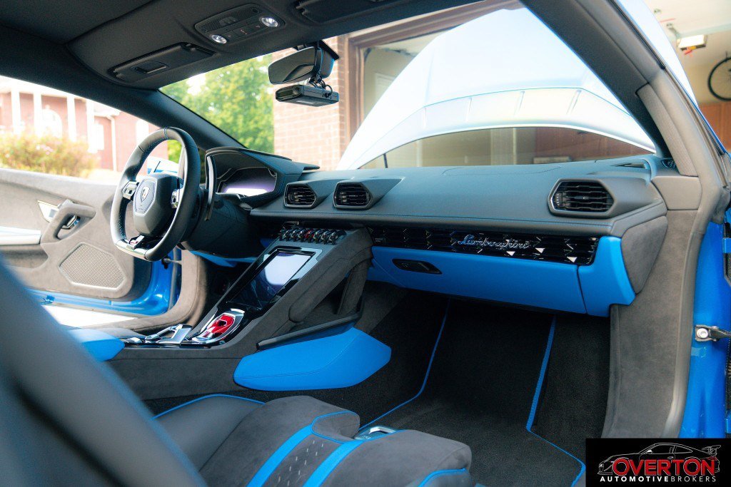Used 2023 Lamborghini Huracan Tecnica RWD image 20