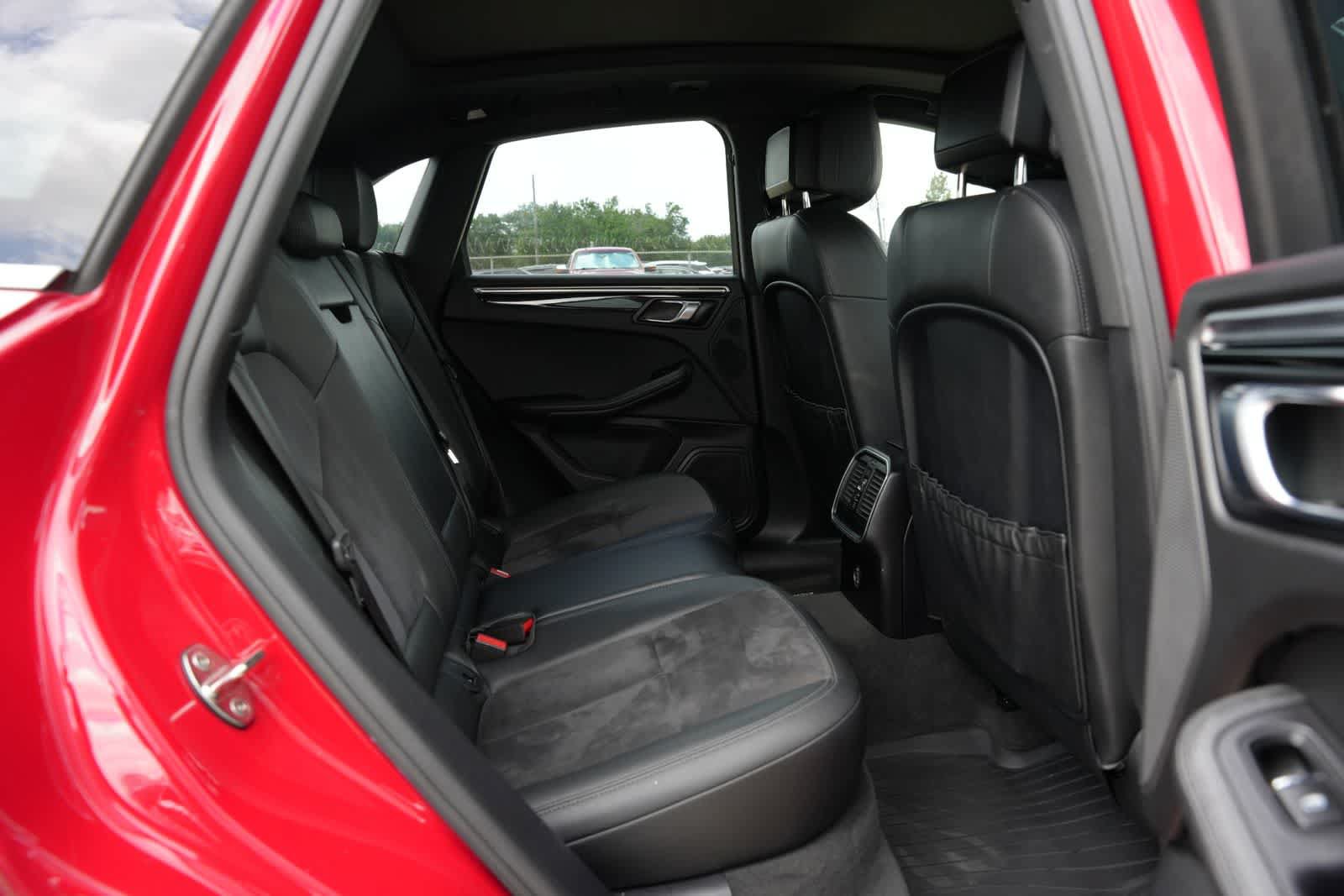 Used 2019 Porsche Macan AWD/4WD image 19