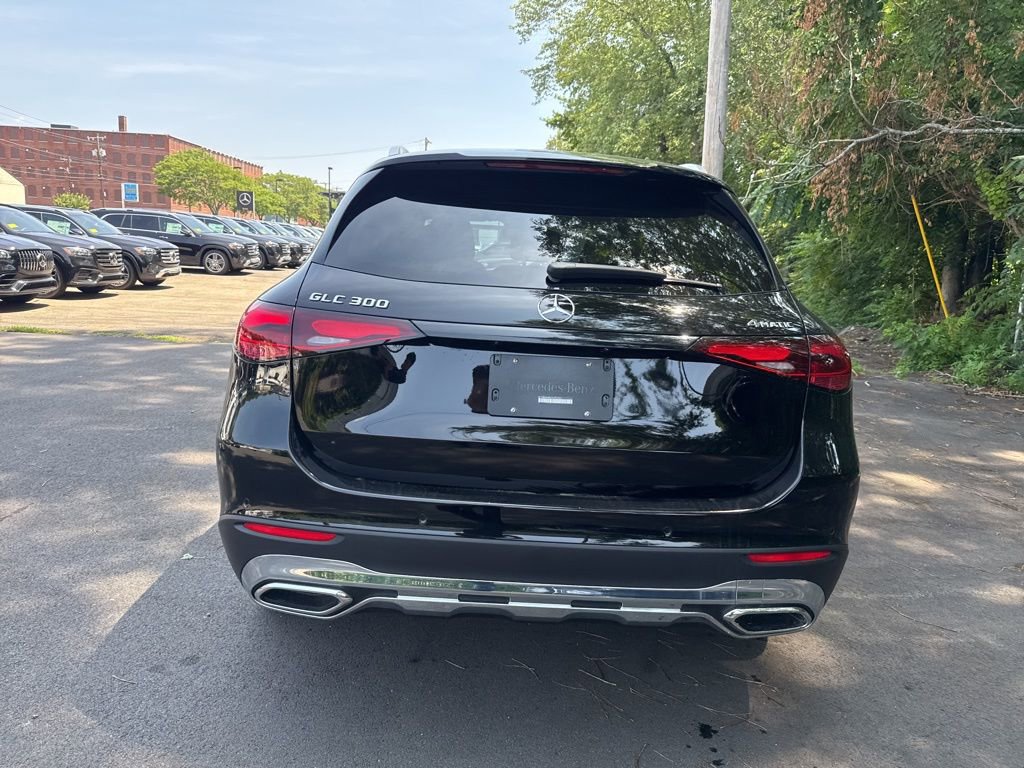 New 2025 Mercedes-Benz GLC 300 4MATIC image 6