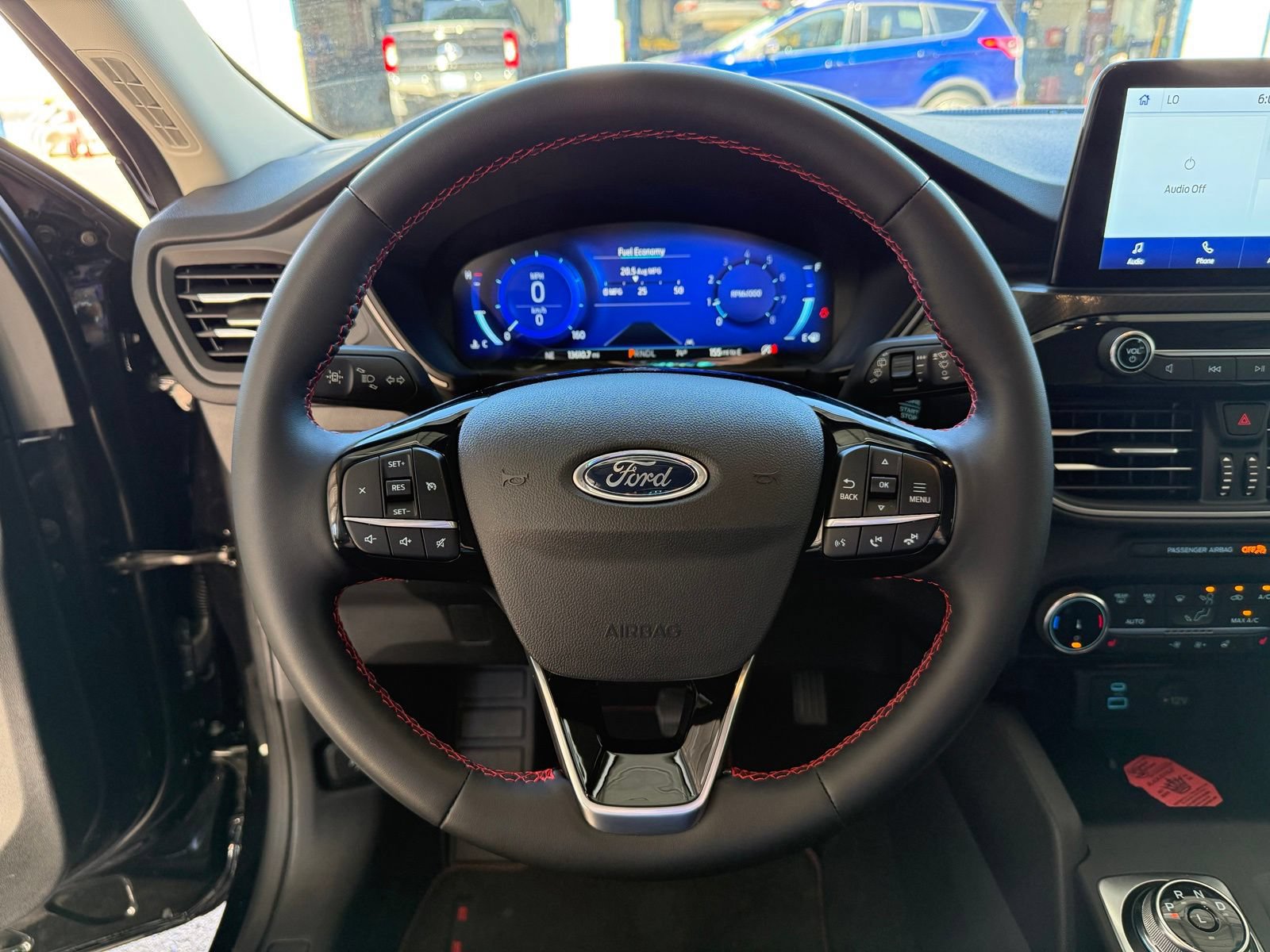 Used 2022 Ford Escape SEL w/ Technology Package AWD/4WD image 14