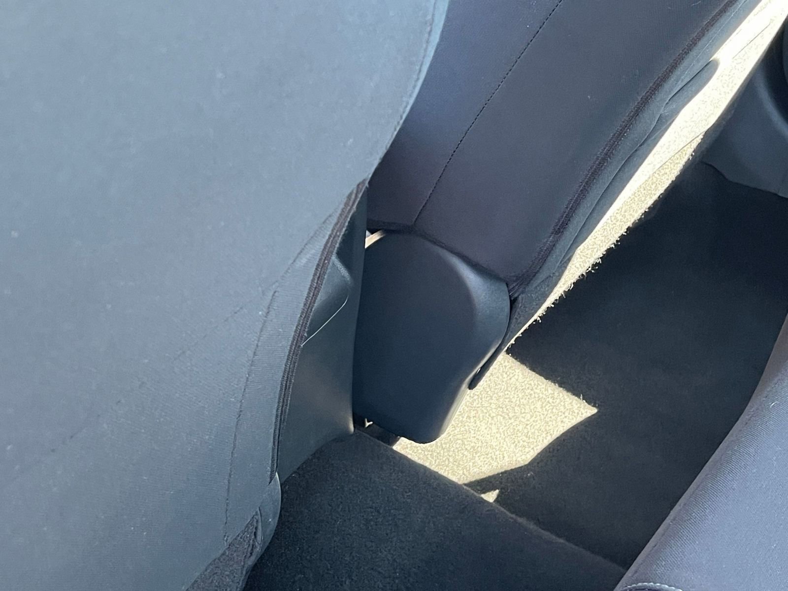 Used 2025 Nissan Sentra SV FWD image 23