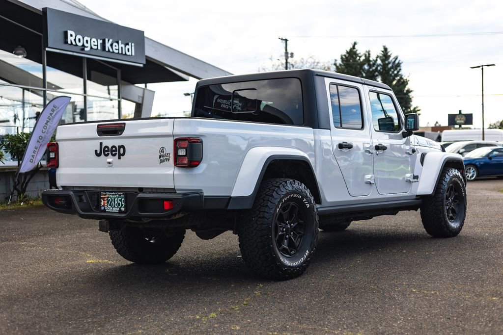 Used 2021 Jeep Gladiator Willys image 9