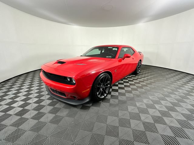 Used 2022 Dodge Challenger R/T Scat Pack w/ Plus Package RWD image 11