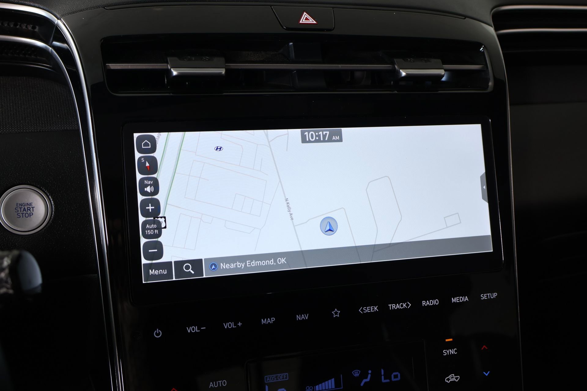 Used 2024 Hyundai Santa Cruz Limited image 7