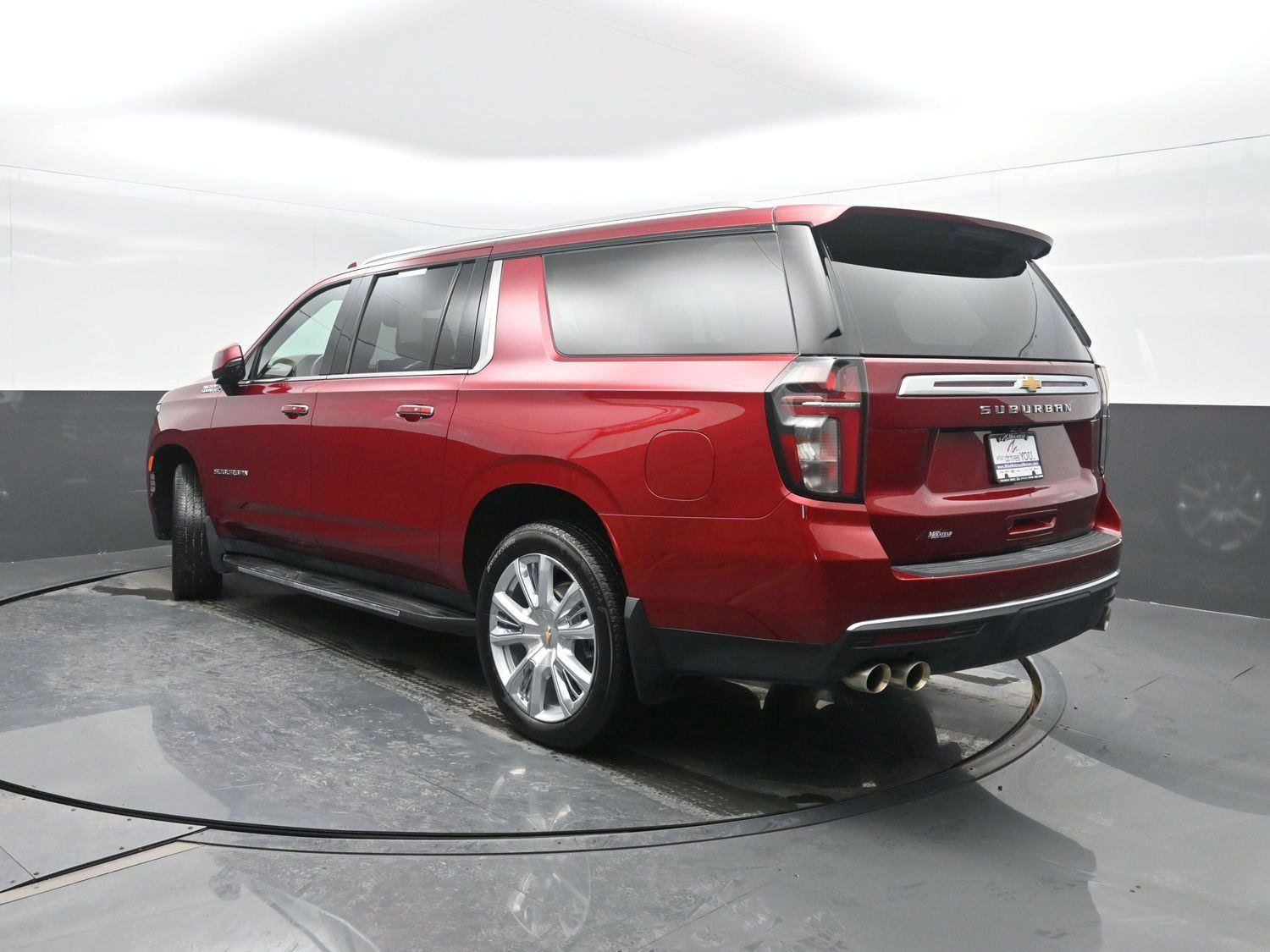 Used 2024 Chevrolet Suburban High Country image 49