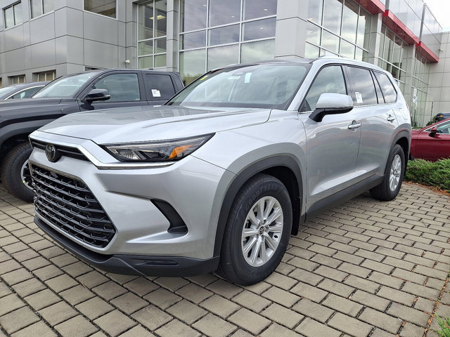 New 2026 Toyota Grand Highlander XLE image 3