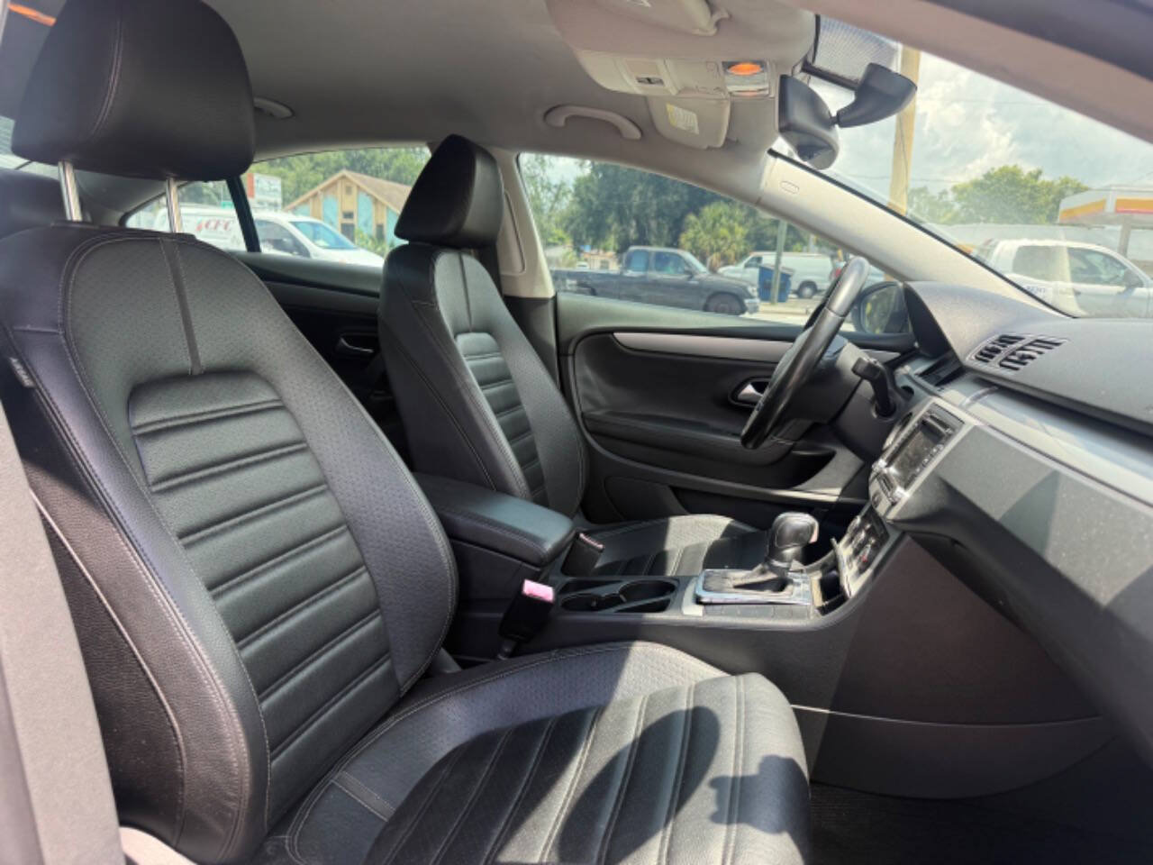 Used 2012 Volkswagen CC Sport FWD image 16