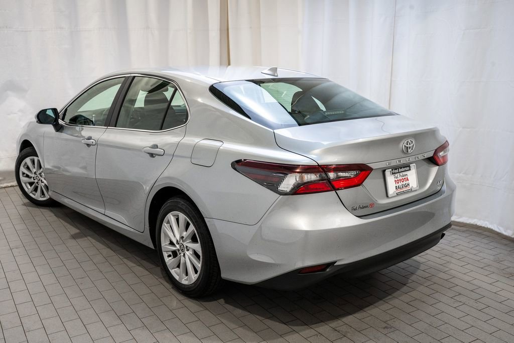 Used 2024 Toyota Camry LE image 3