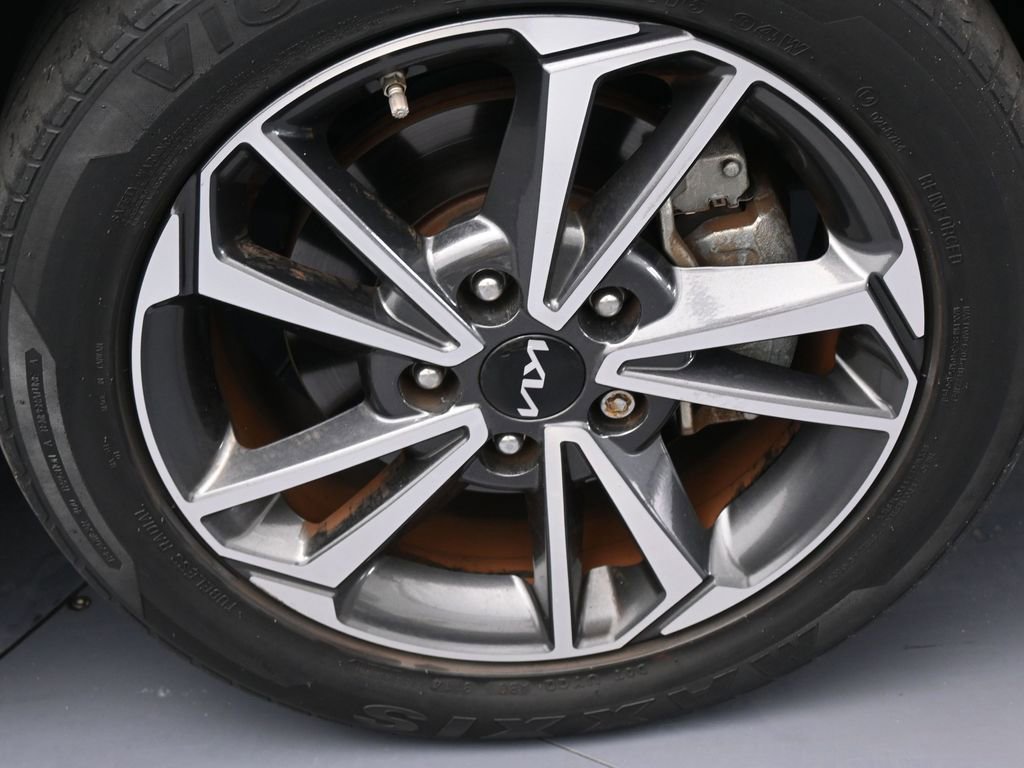 Used 2022 Kia Forte LXS image 37