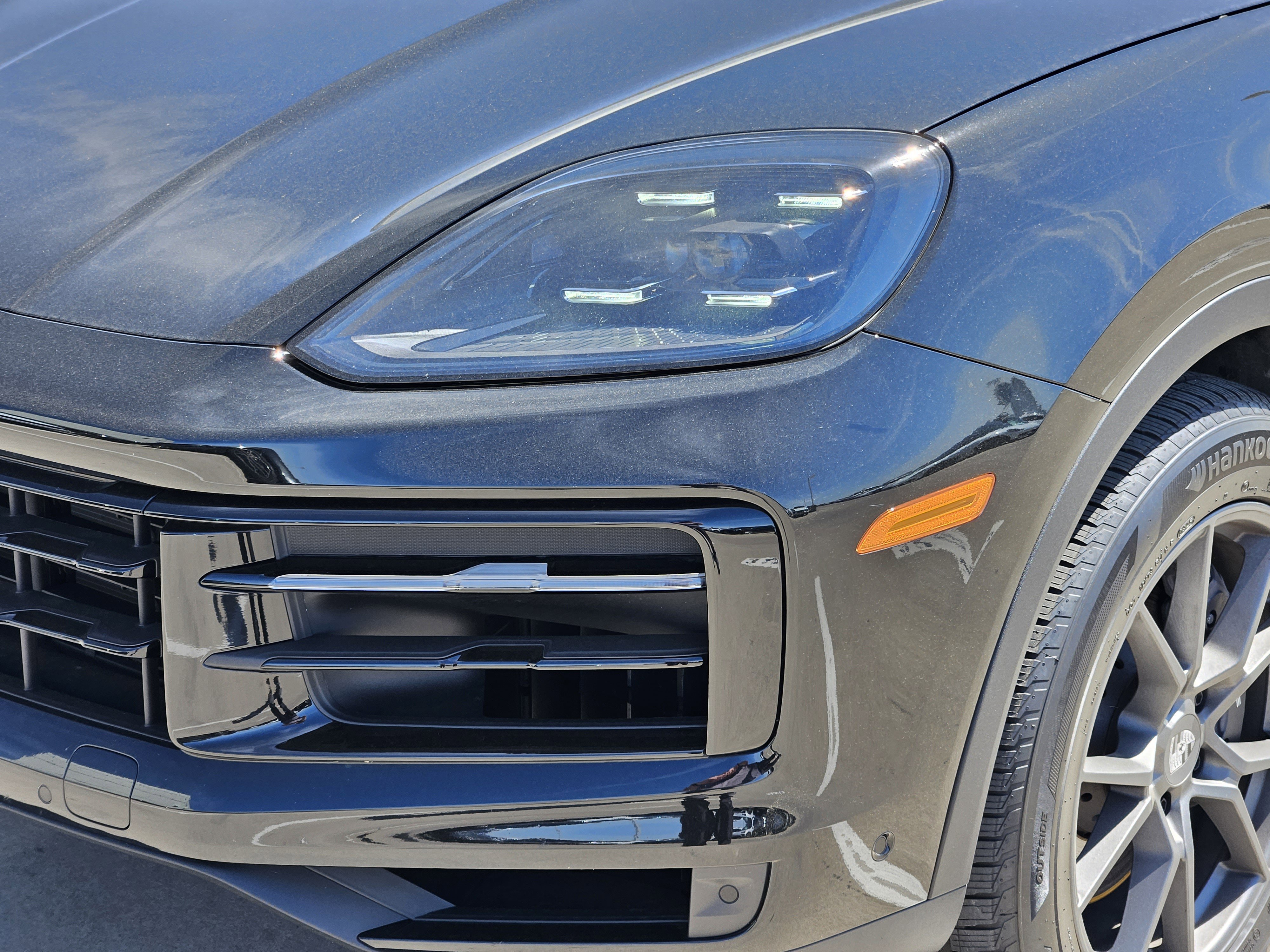 Certified 2026 Porsche Cayenne Coupe AWD/4WD image 12