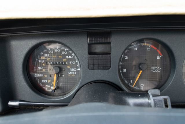 Used 1991 Pontiac Firebird Convertible image 22