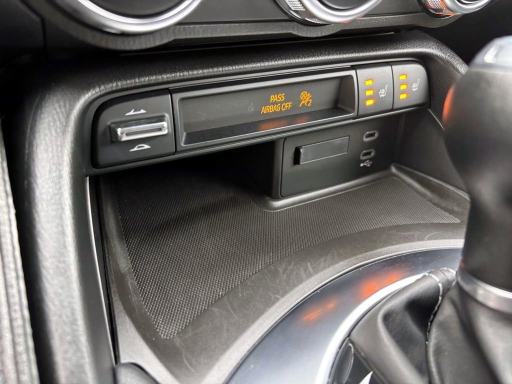 Used 2025 MAZDA MX-5 Miata RF Grand Touring image 22