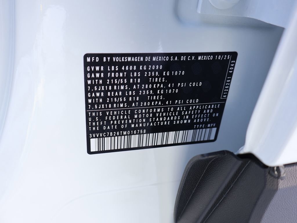 New 2026 Volkswagen Taos SE image 59