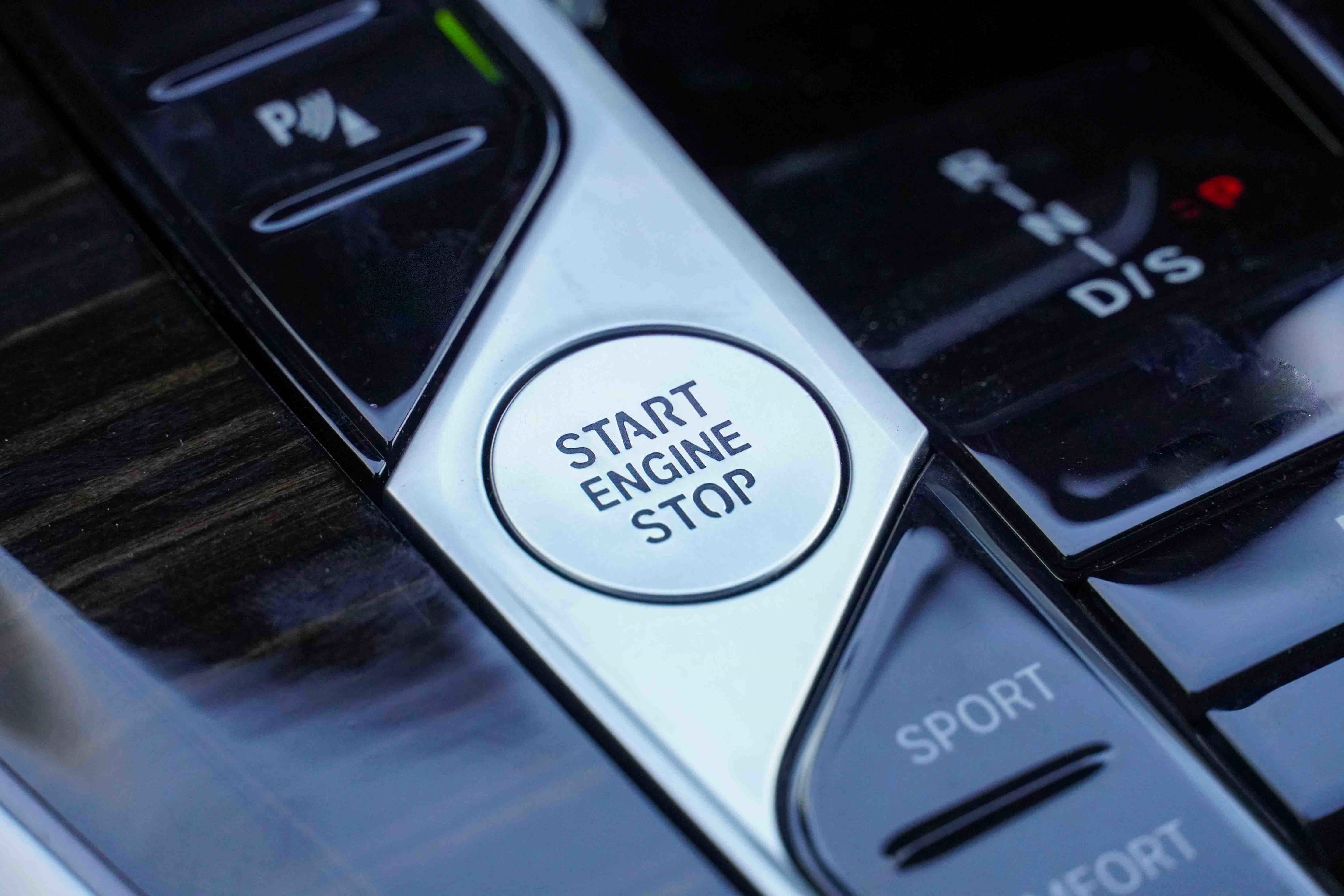 Certified 2025 BMW X5 xDrive40i image 19