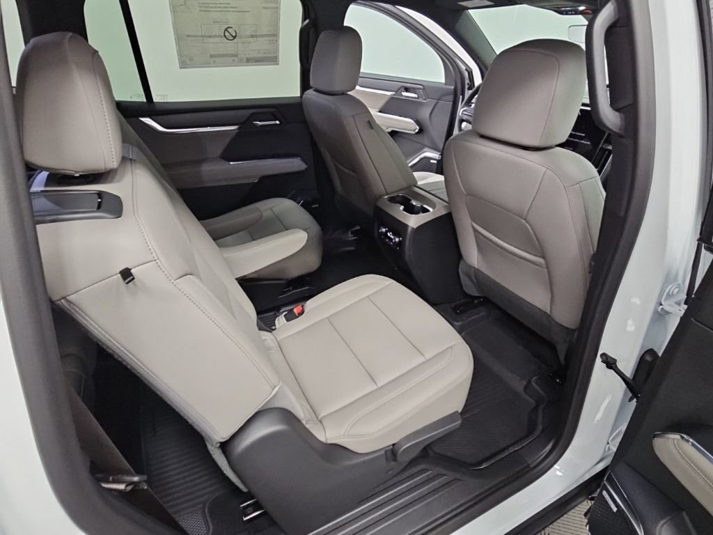 New 2026 GMC Acadia Elevation w/ Black Edition FWD image 38