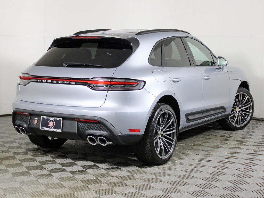Certified 2026 Porsche Macan AWD/4WD image 7