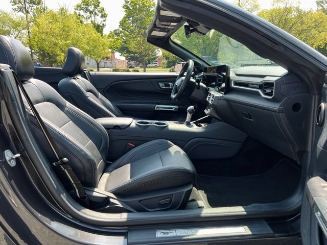 Used 2024 Ford Mustang Premium RWD image 30