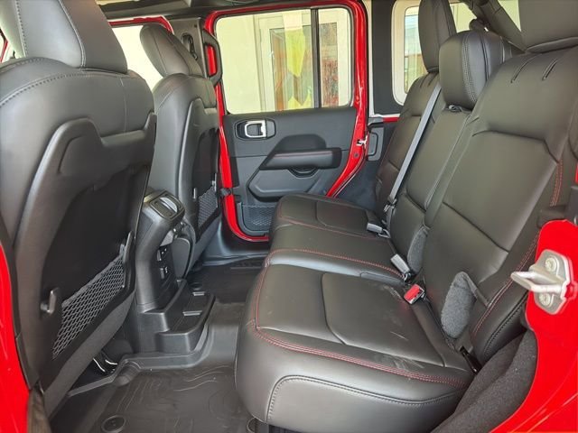 New 2026 Jeep Wrangler Unlimited Rubicon AWD/4WD image 15