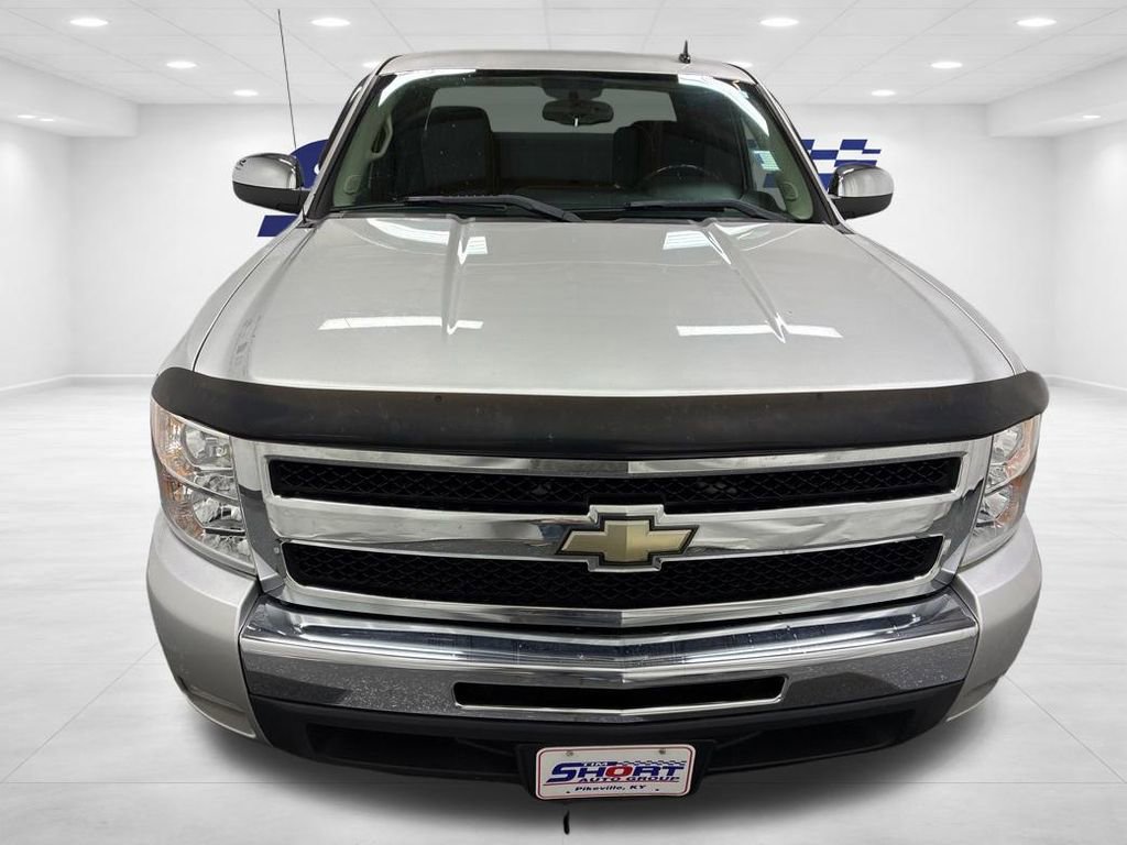 Used 2011 Chevrolet Silverado 1500 LT w/ All-Star Edition image 2