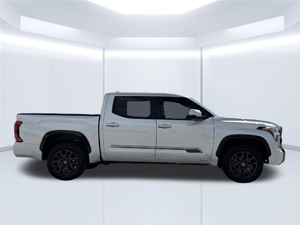 Used 2025 Toyota Tundra Platinum AWD/4WD image 9