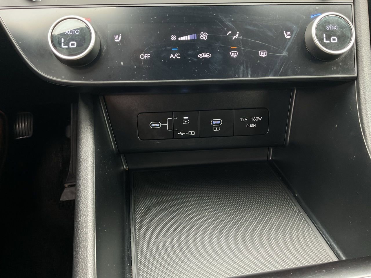 Used 2025 Hyundai Sonata SEL FWD image 25