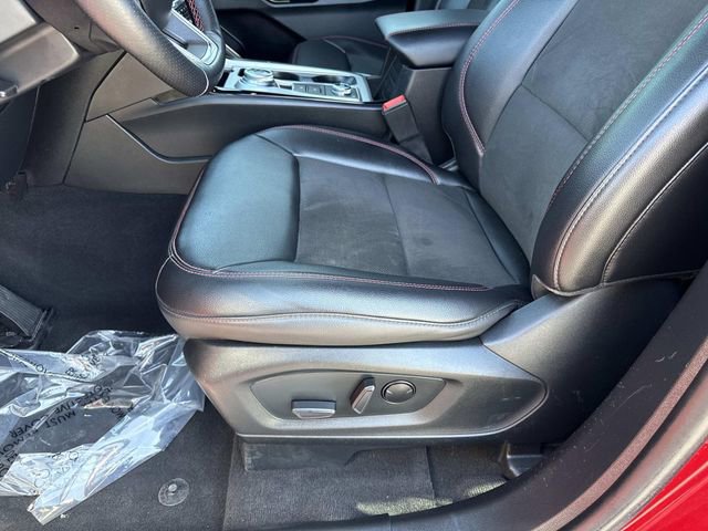 Used 2023 Ford Explorer ST-Line image 12