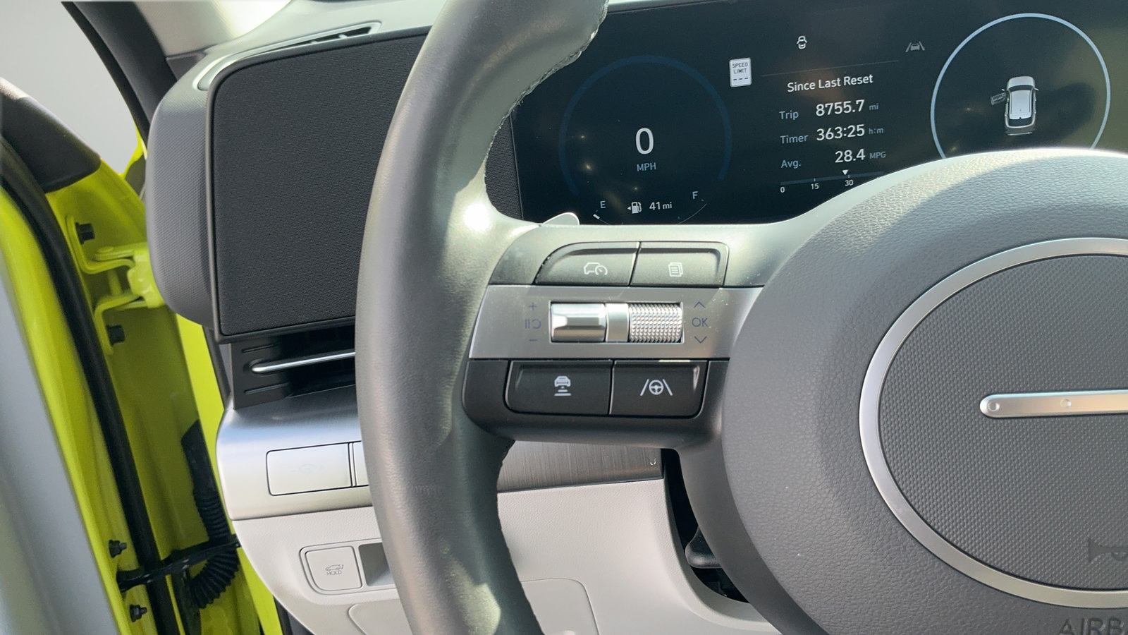 Used 2024 Hyundai Kona Limited FWD image 18