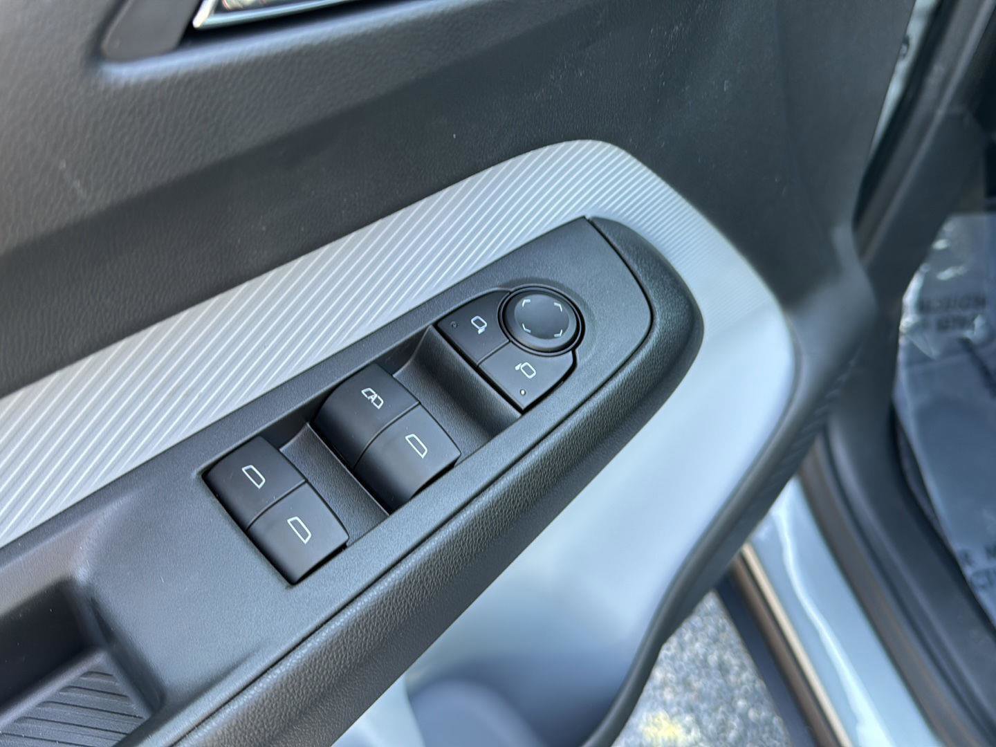 New 2027 Chevrolet Bolt RS image 30