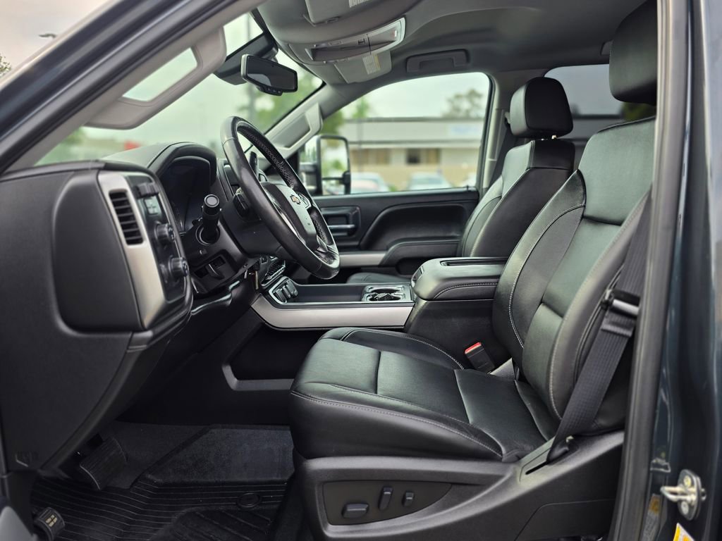 Used 2019 Chevrolet Silverado 2500 LTZ w/ Duramax Plus Package image 14