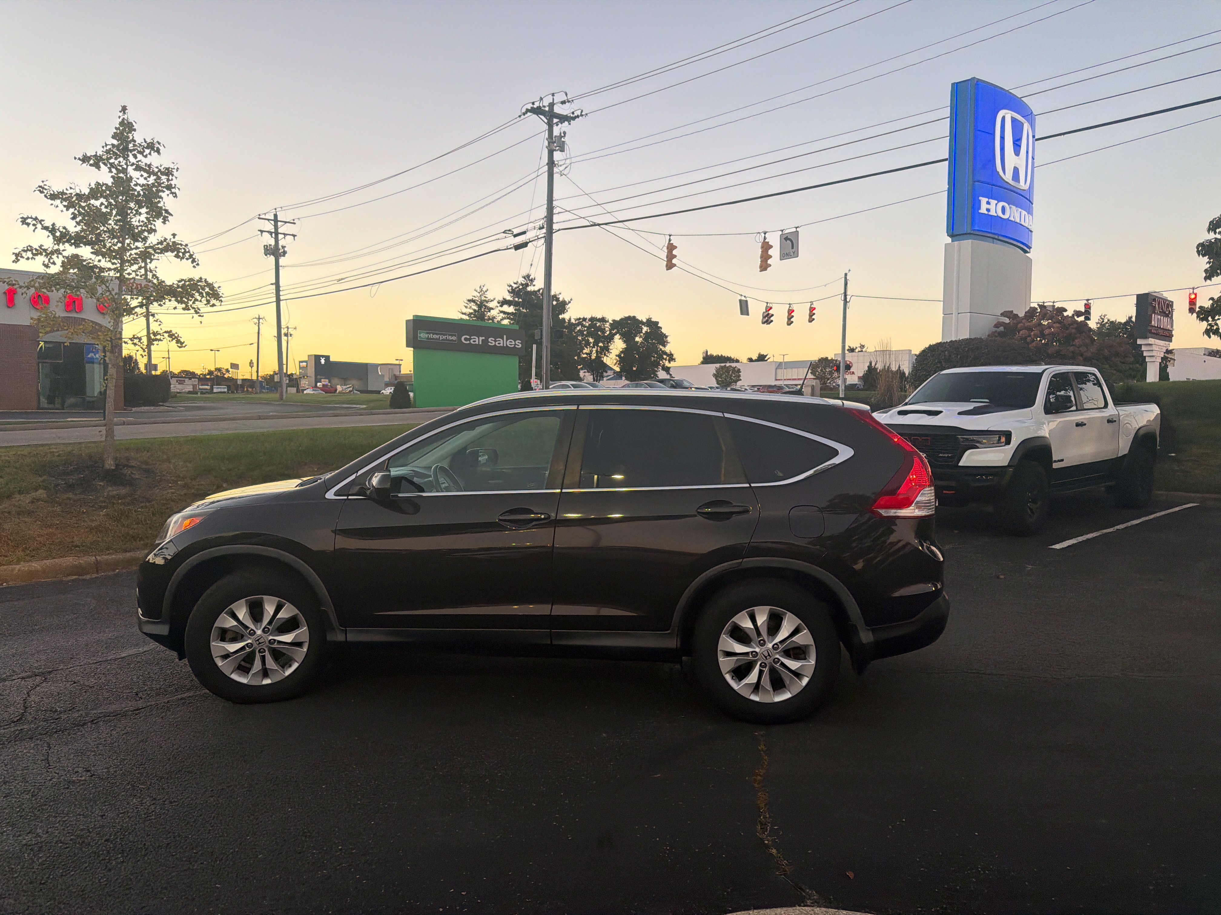 Used 2014 Honda CR-V EX-L image 11