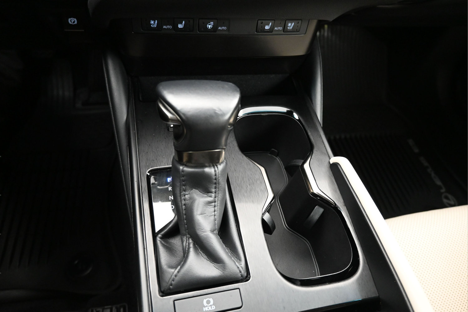Used 2023 Lexus ES 250 w/ Premium Package AWD/4WD image 32