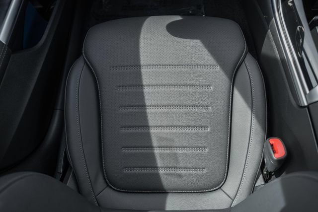 New 2026 Mercedes-Benz C 300 4MATIC Sedan image 30