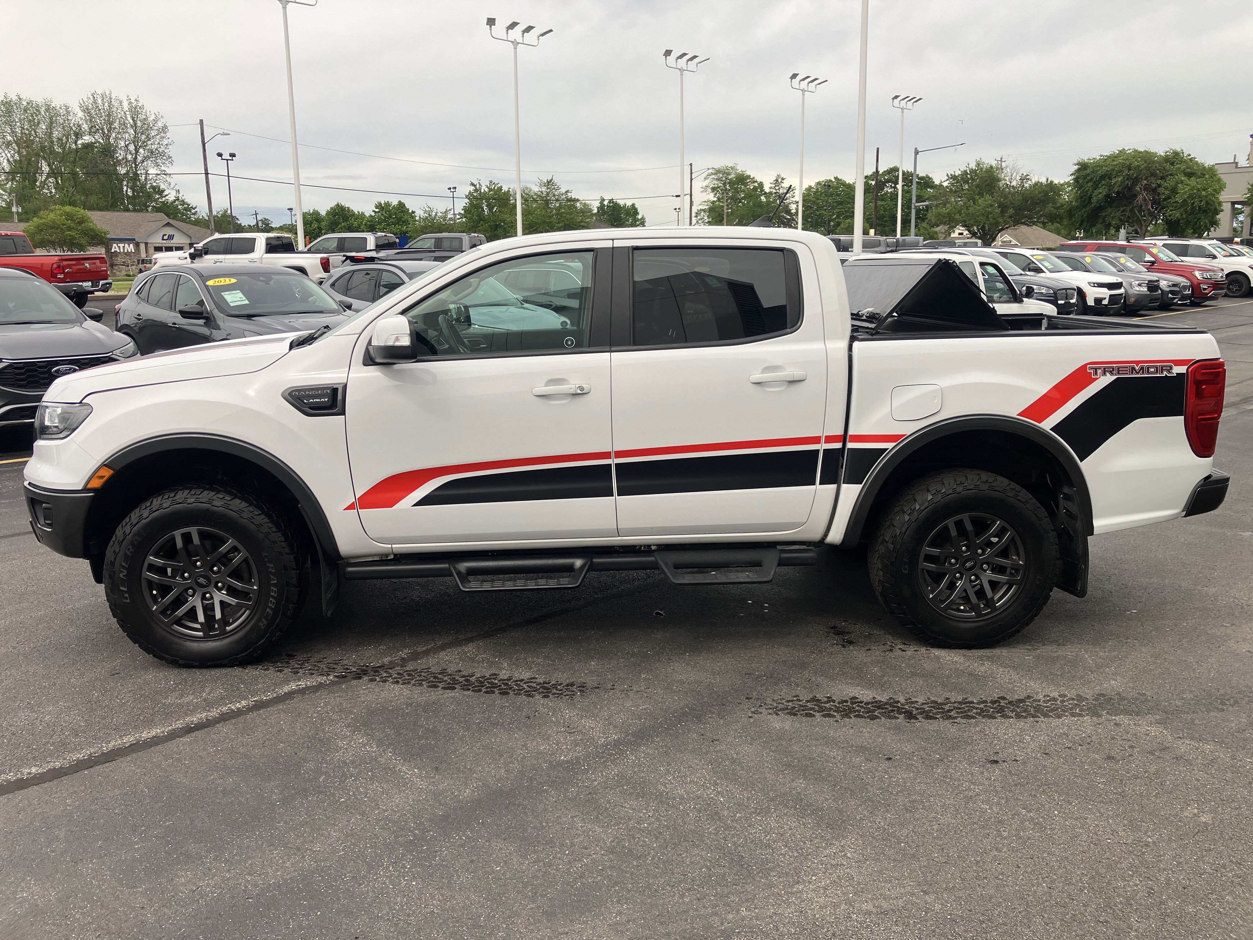 Used 2021 Ford Ranger Lariat w/ Tremor Off-Road Package AWD/4WD image 4