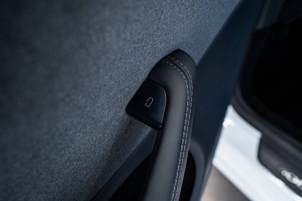 Used 2025 Tesla Model 3 Long Range image 26