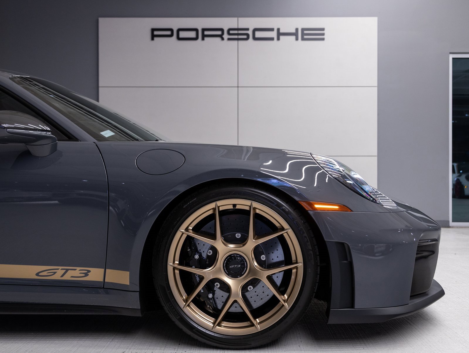 Certified 2025 Porsche 911 GT3 image 11