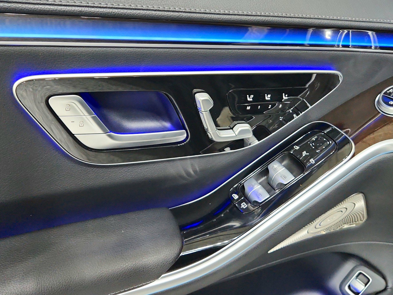 Certified 2023 Mercedes-Benz S 500 4MATIC image 20