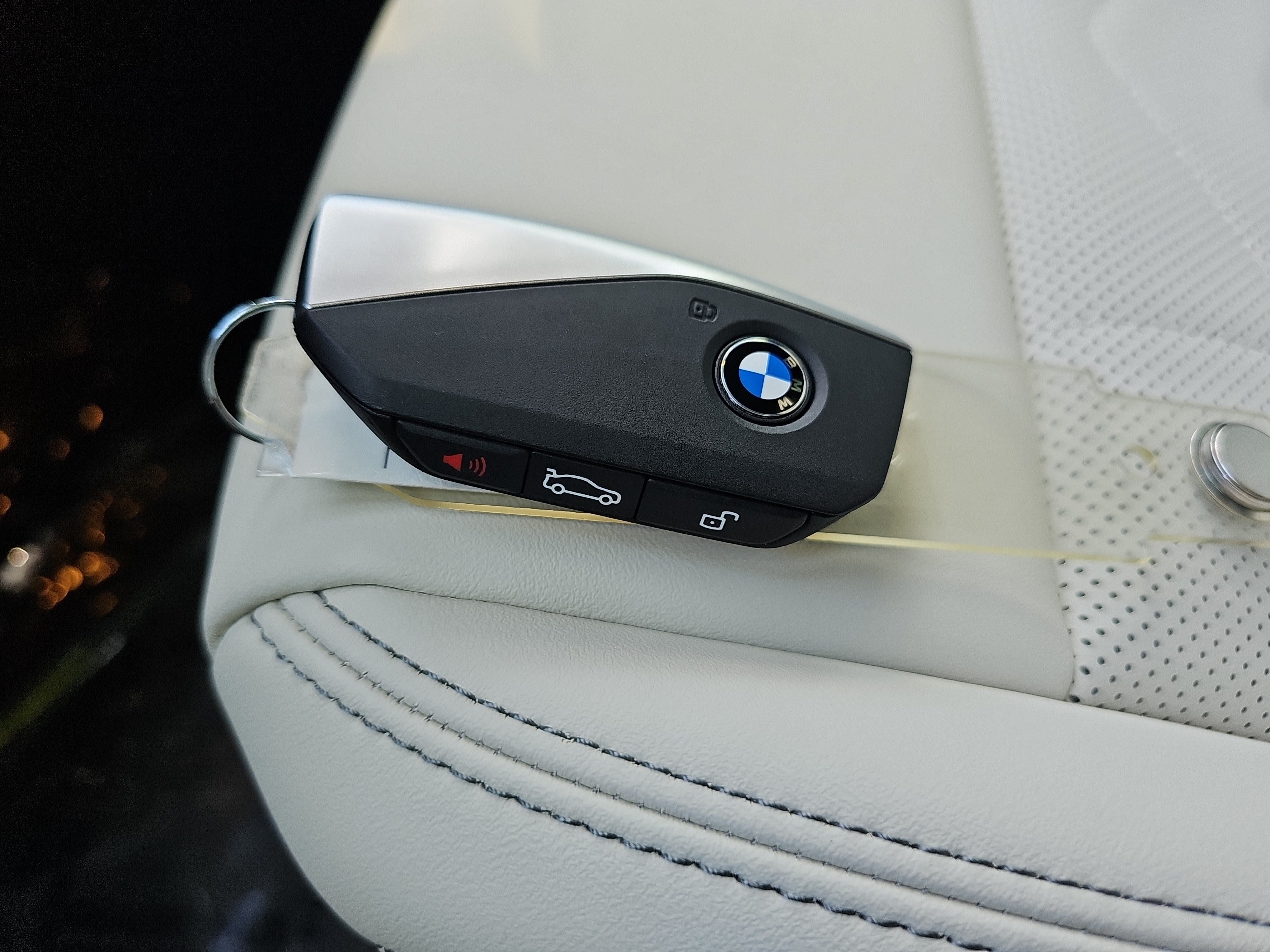 New 2026 BMW X1 xDrive28i w/ Technology Package AWD/4WD image 37
