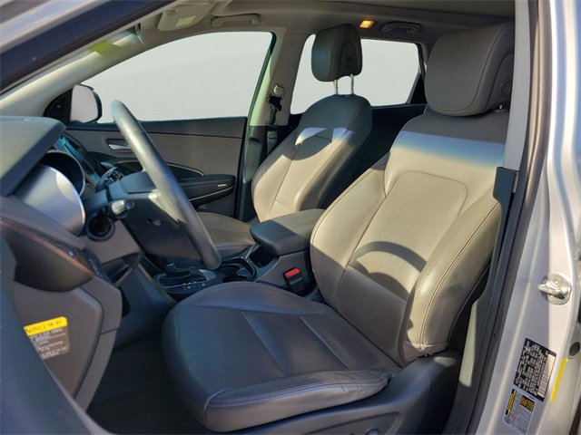 Used 2018 Hyundai Santa Fe Limited w/ Cargo Package image 12