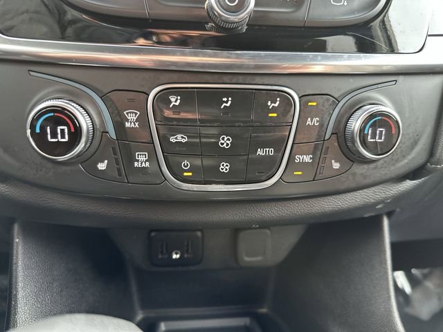 Certified 2023 Chevrolet Traverse LT image 20