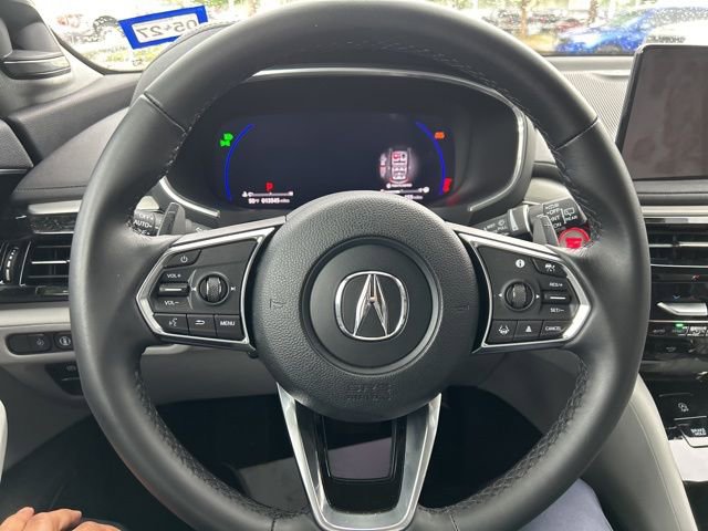 Used 2025 Acura MDX w/ Technology Package image 6