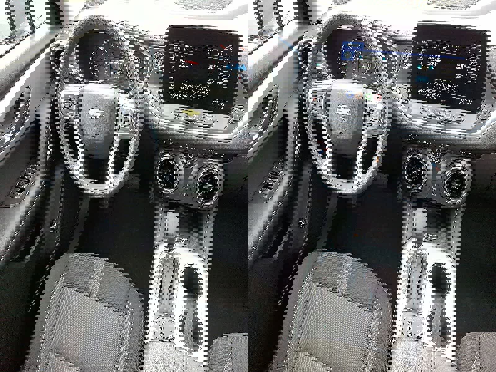 Certified 2024 Chevrolet Blazer LT w/ Convenience Package image 10