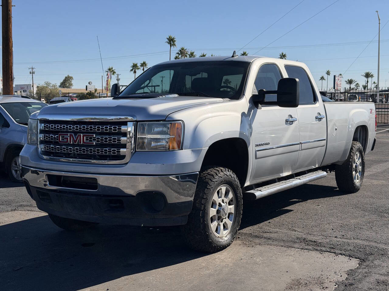 Used 2014 GMC Sierra 3500 SLE w/ HD SLE Premium Package image 1